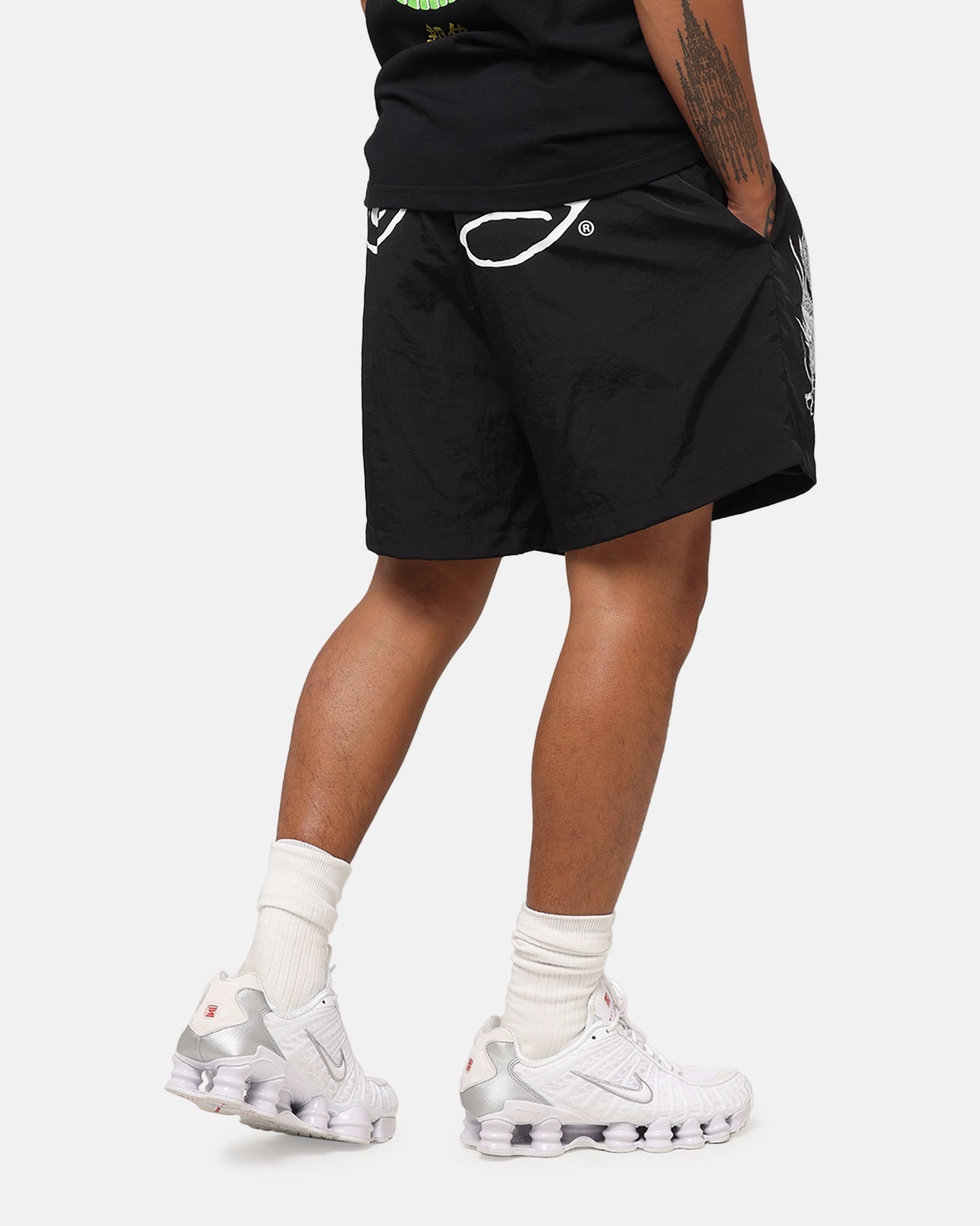 Stretchable Material Mid - rise Ed Hardy Tribal Dragon Shorts Black