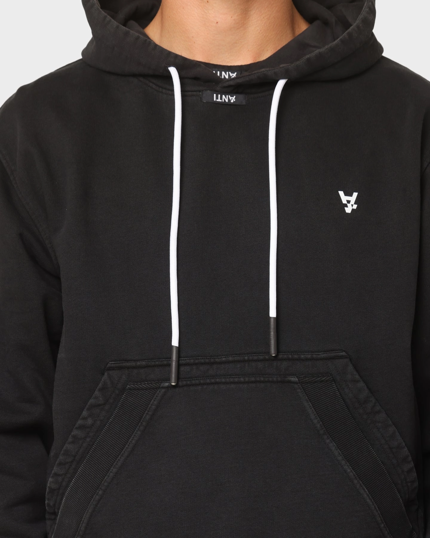 Core Look Quick Dry Tech The Anti Order Anti Essential Hoodie Vintage Black