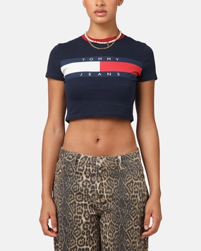 Tommy Jeans Women's TJW Slim Cropped Block T-Shirt Black Festival Outfit Minimalist Style