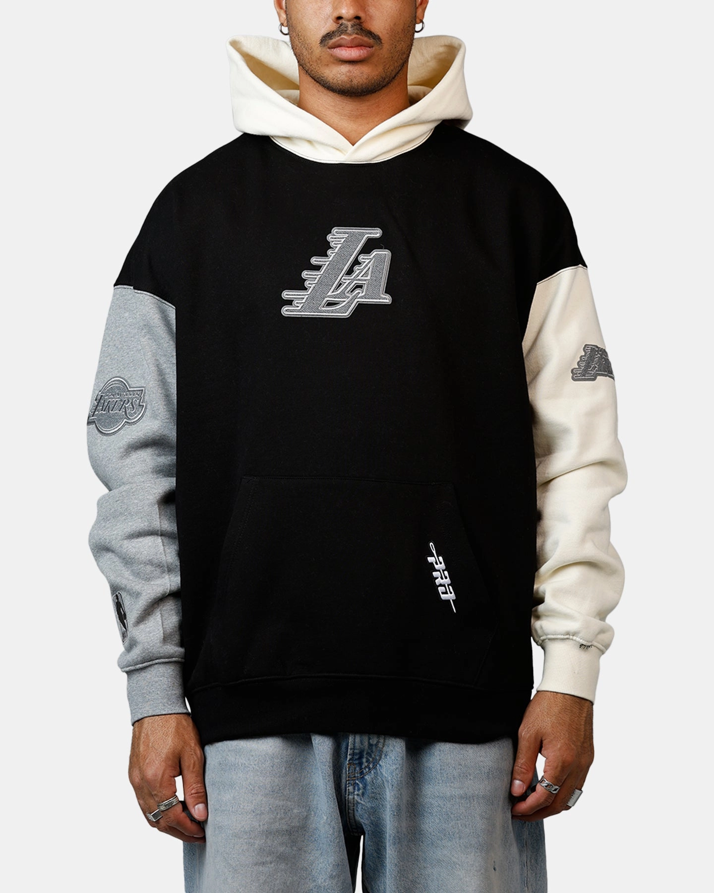 long sleeved gym - goers Pro Standard Los Angeles Lakers Reverse French Terry Hoodie Black/Grey