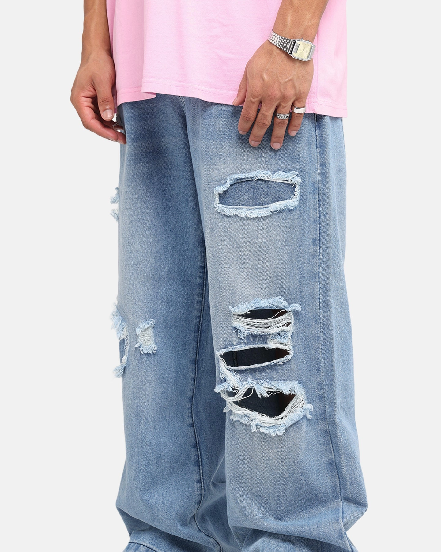 Leisure Ready Minimalist Style Holiday Vibes Weekend Warrior Saint Morta Amplus Rampage Jeans Rampage Blue