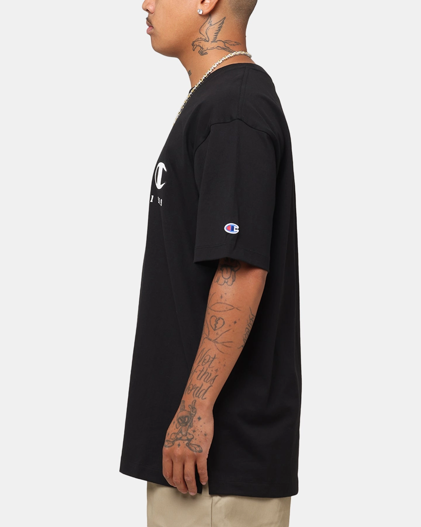 Champion Rochester Graphic T-Shirt Black Trendy Vibes
