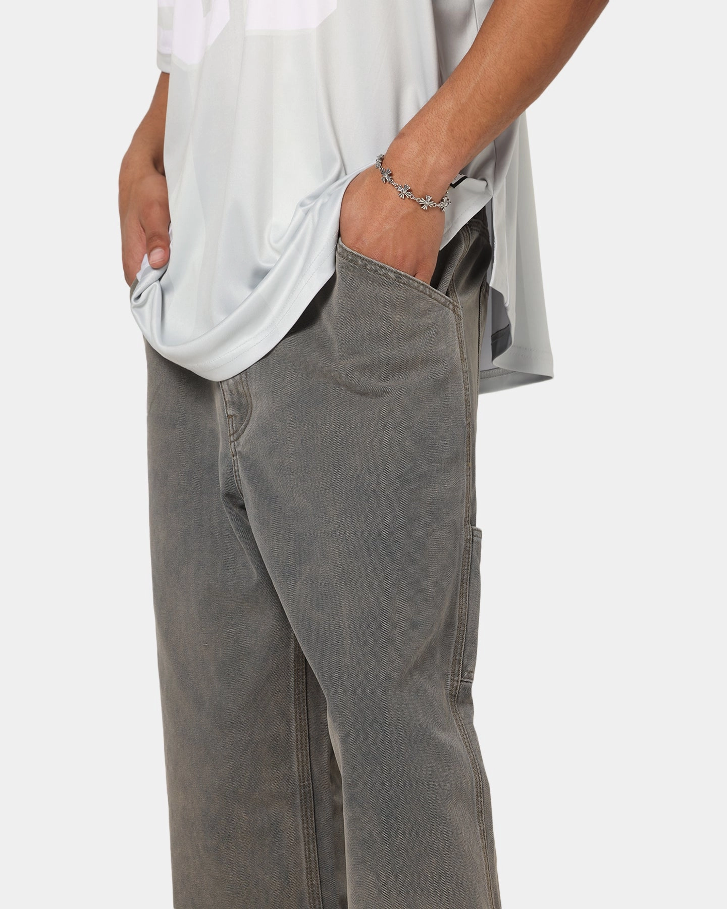 Carre Vintage Pants Washed Grey Travel Outfit Street Fashion Creative Look Ready For All