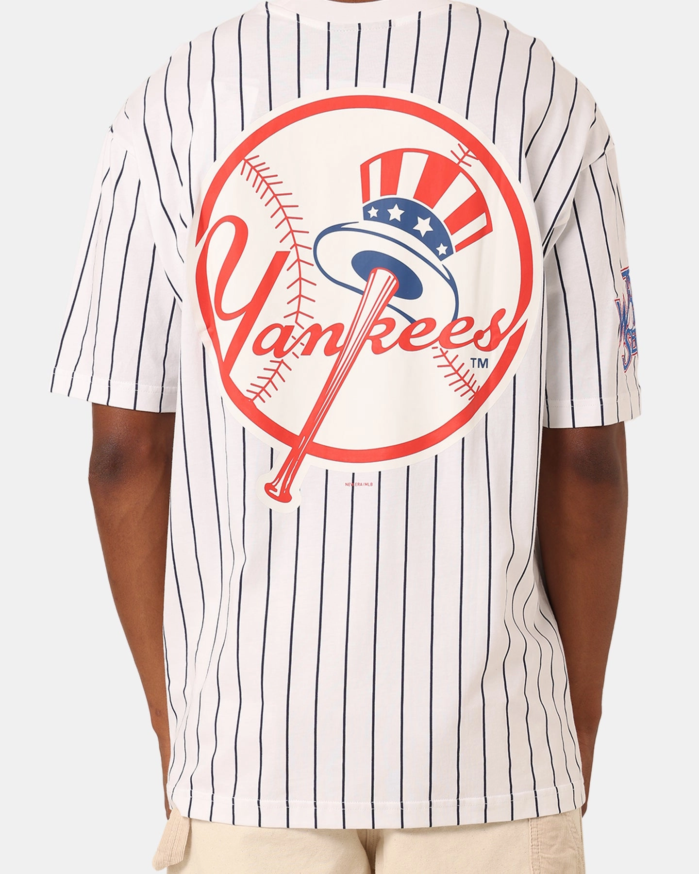 New Era New York Yankees T-Shirt White Pinstripe EasyCareFabric
