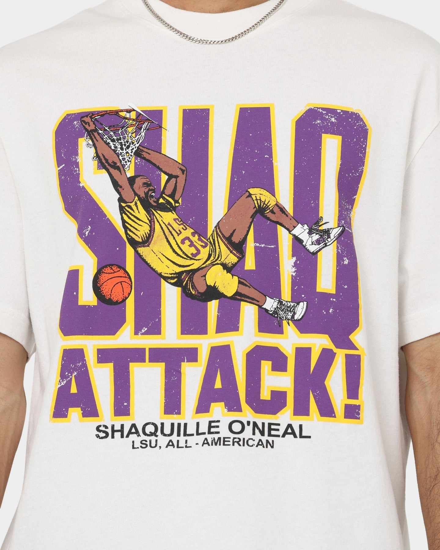 Timeless Comfort Structured silhouette Mitchell & Ness Shaquille O'Neal Los Angeles Lakers Shaq Attack Vintage T-Shirt Vintage White