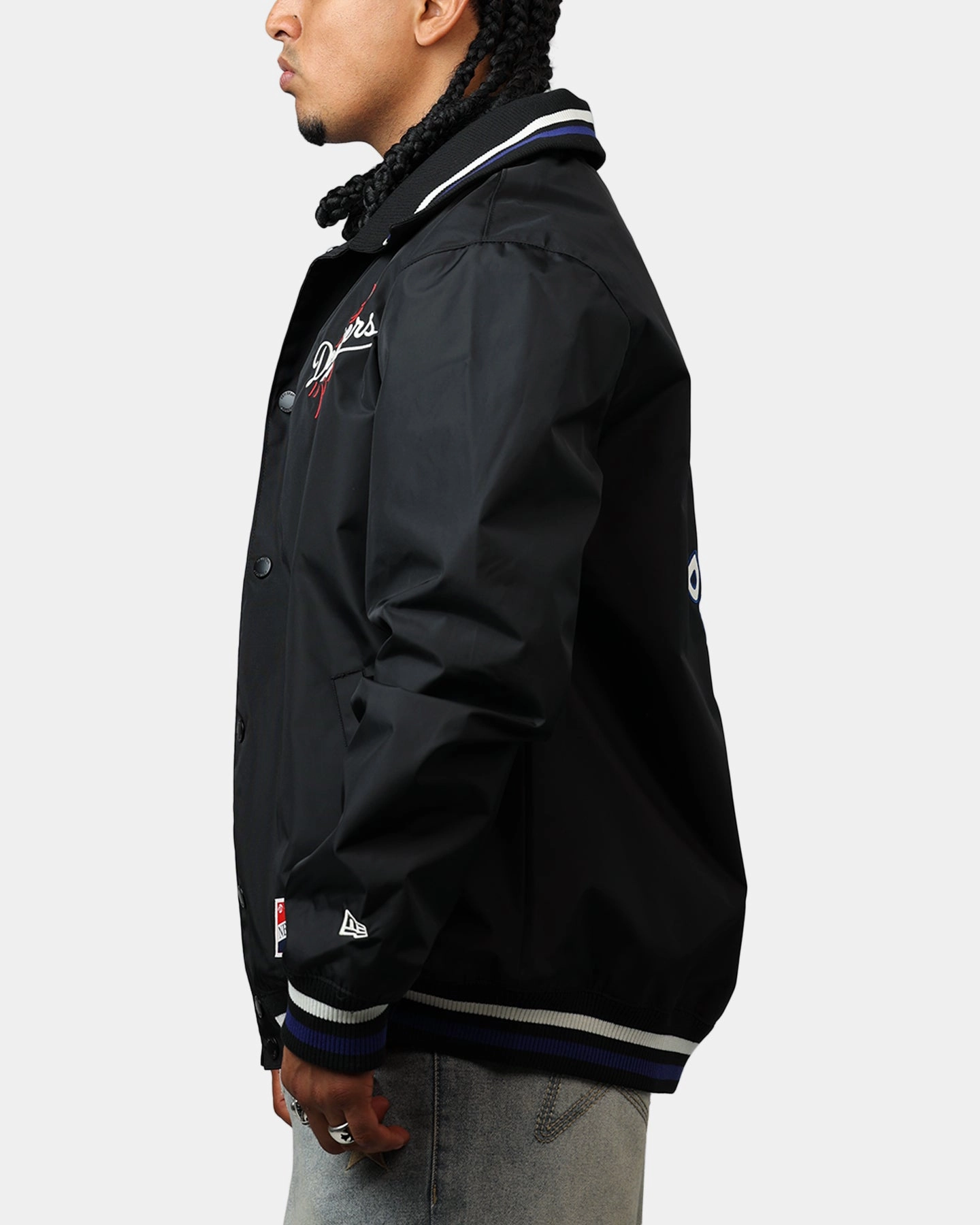 All Season Multi Pocket Style New Era Los Angeles Dodgers Throwback Jacket Black