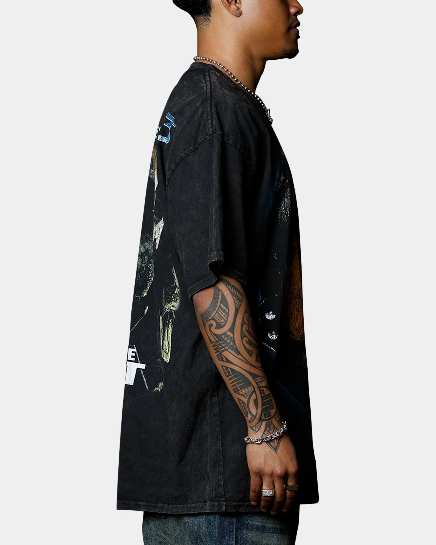 Goat Crew X Halo Halo 3 Chief Big Head Vintage T-Shirt Black Acidwash Casual Fit Casual Choice