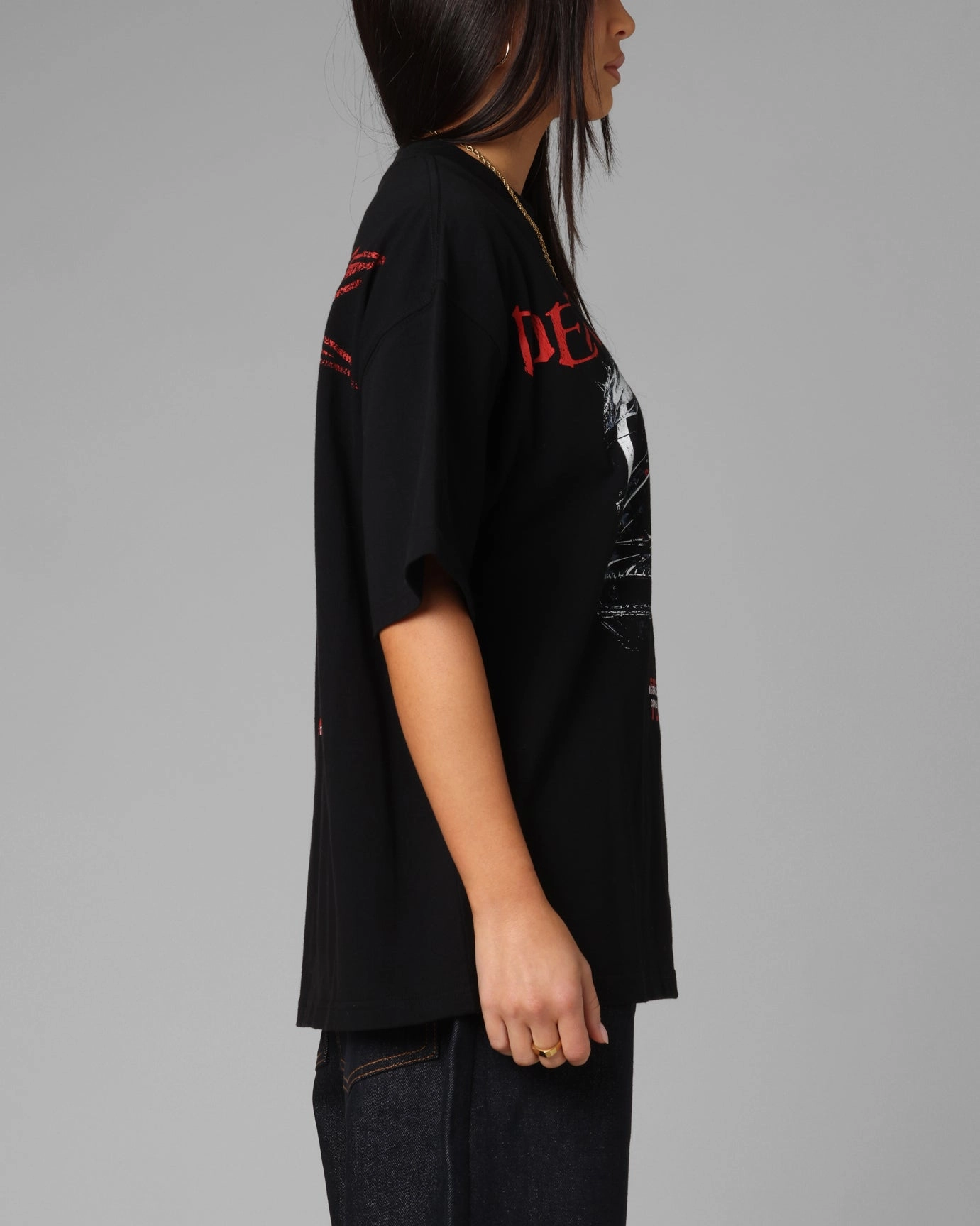 Sleek Design Loiter Death Race Vintage T-Shirt Black
