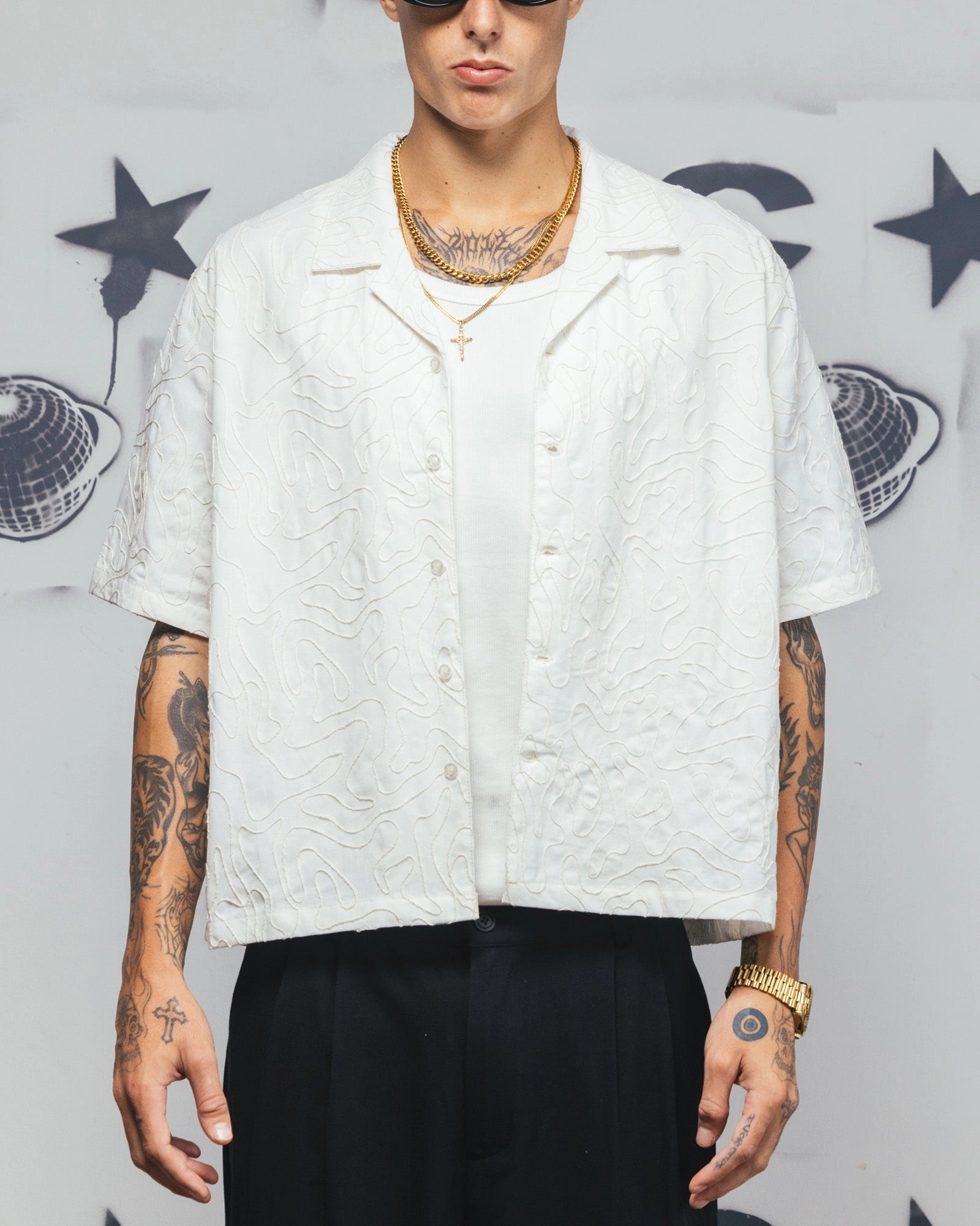 Bold Prints bohemian flair Carre Ripple Button Up Shirt Off White