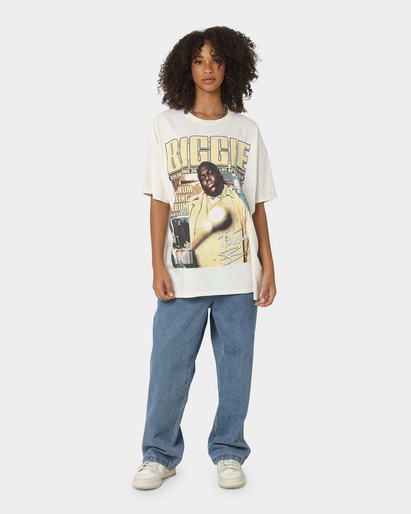 Notorious B.I. Biggie Magazine Cover T-Shirt Off White Organic Cotton Blend Oversized Fit