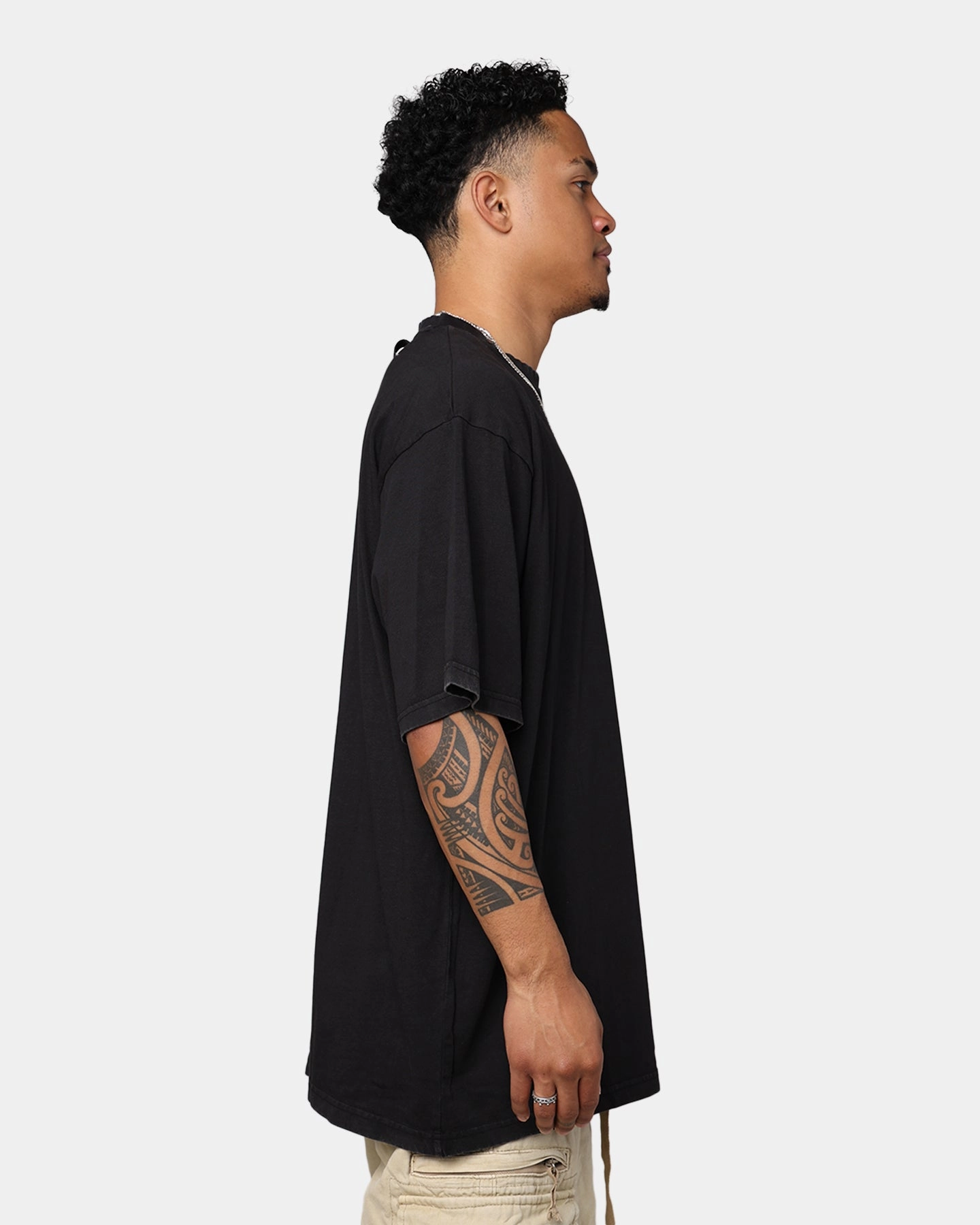 Raw Edge Hem Holiday Style DXXMLIFE L-0 A Baggy T-Shirt Vintage Black