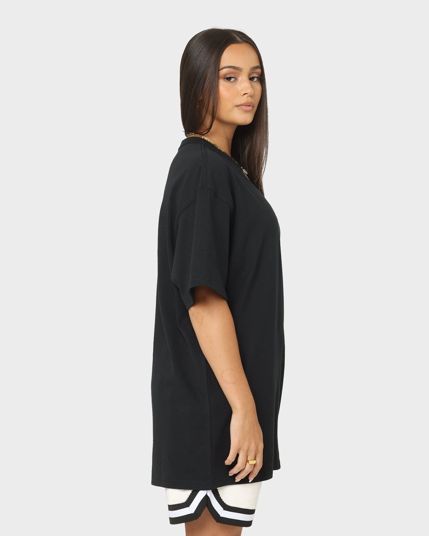 Nike Sportswear Premium Essentials T-Shirt Black/Black Timeless Layer
