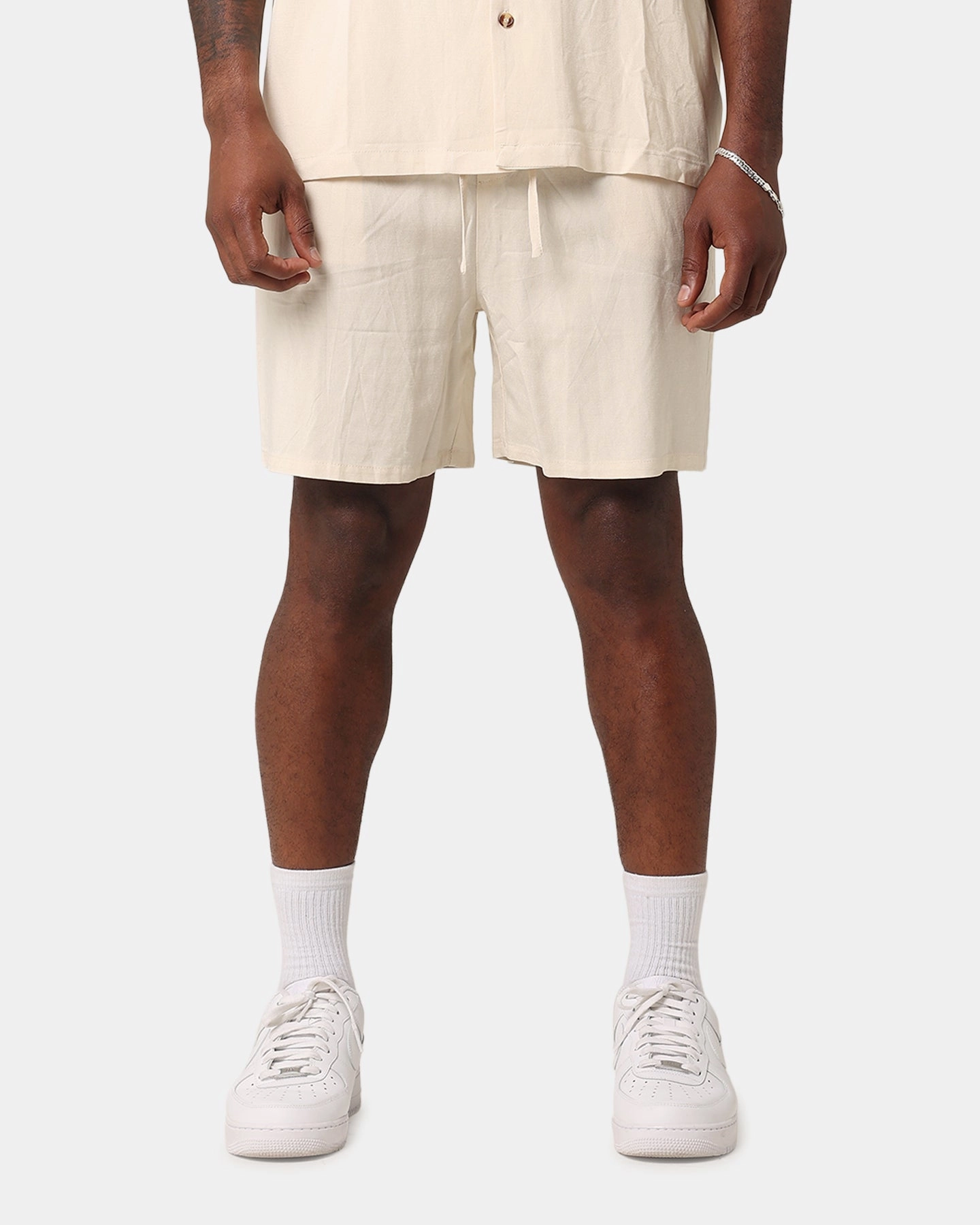 colorful XXIII Ezrah Linen Shorts Off White