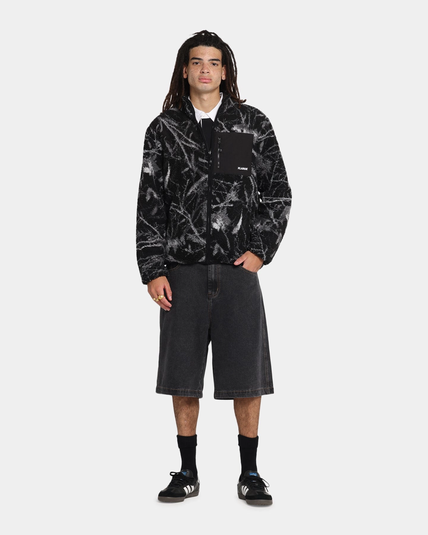 Durable Shield X-Large Camo Reversible Sherpa Jacket Black
