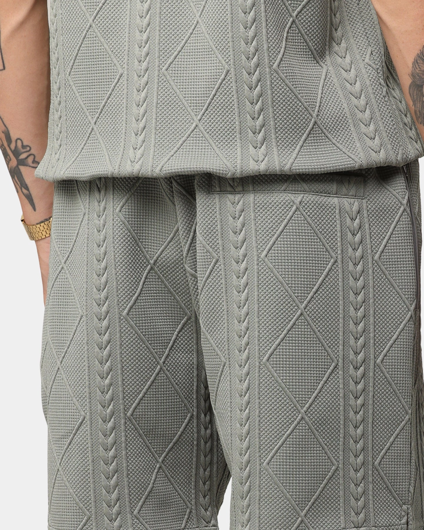 Modern Design XXIII Danny Knit Shorts Olive