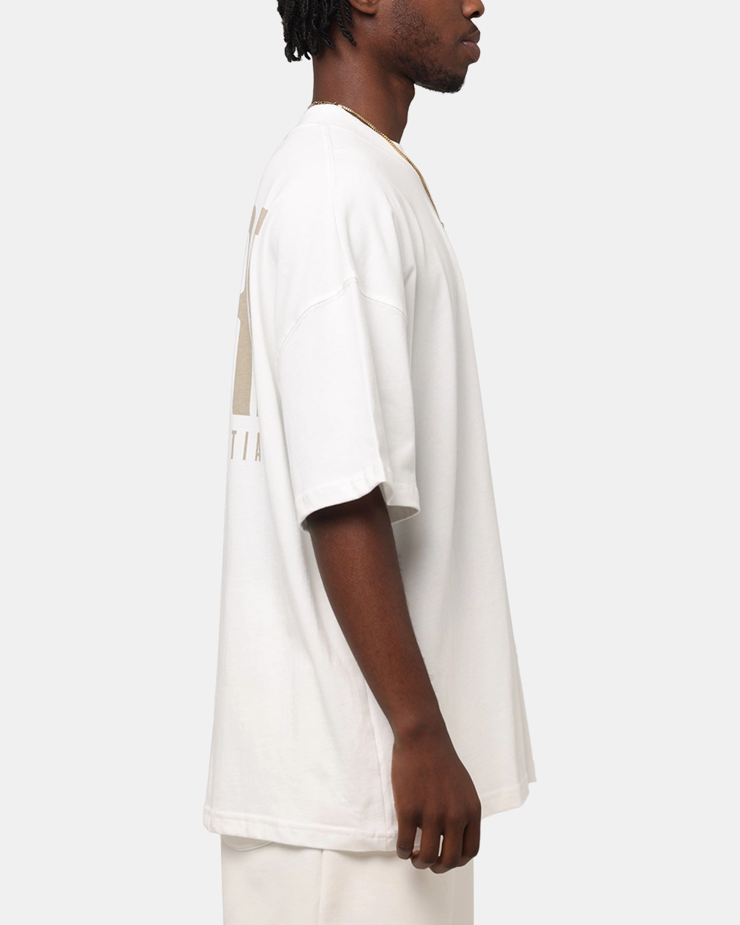 PocketDetail Carre Premium Essentials T-Shirt Off White