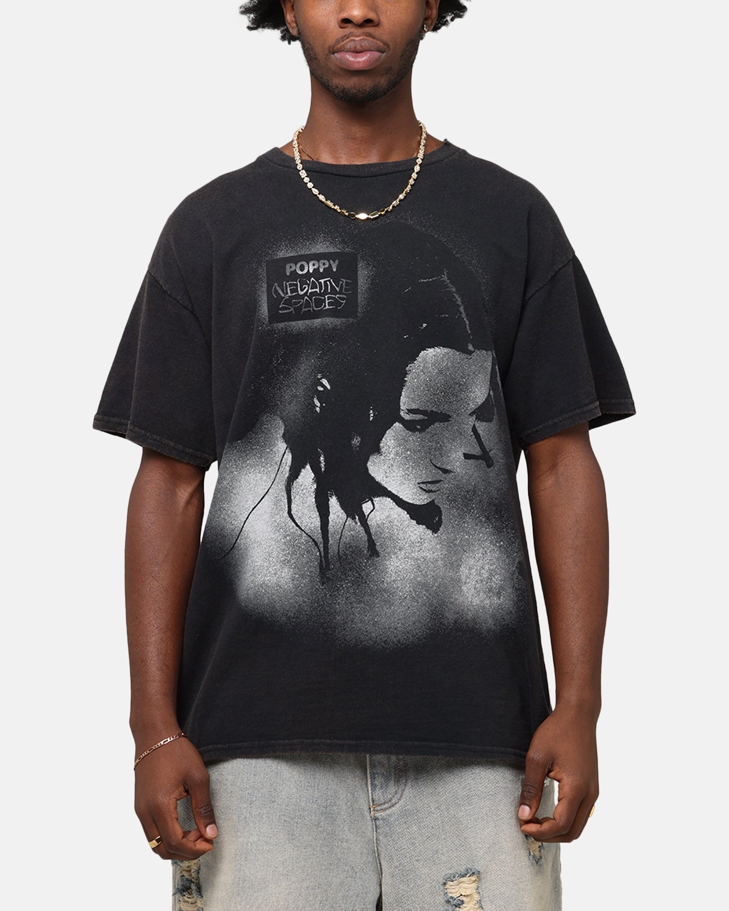 Cozy Layer Poppy Poppy T-Shirt Black Vintage