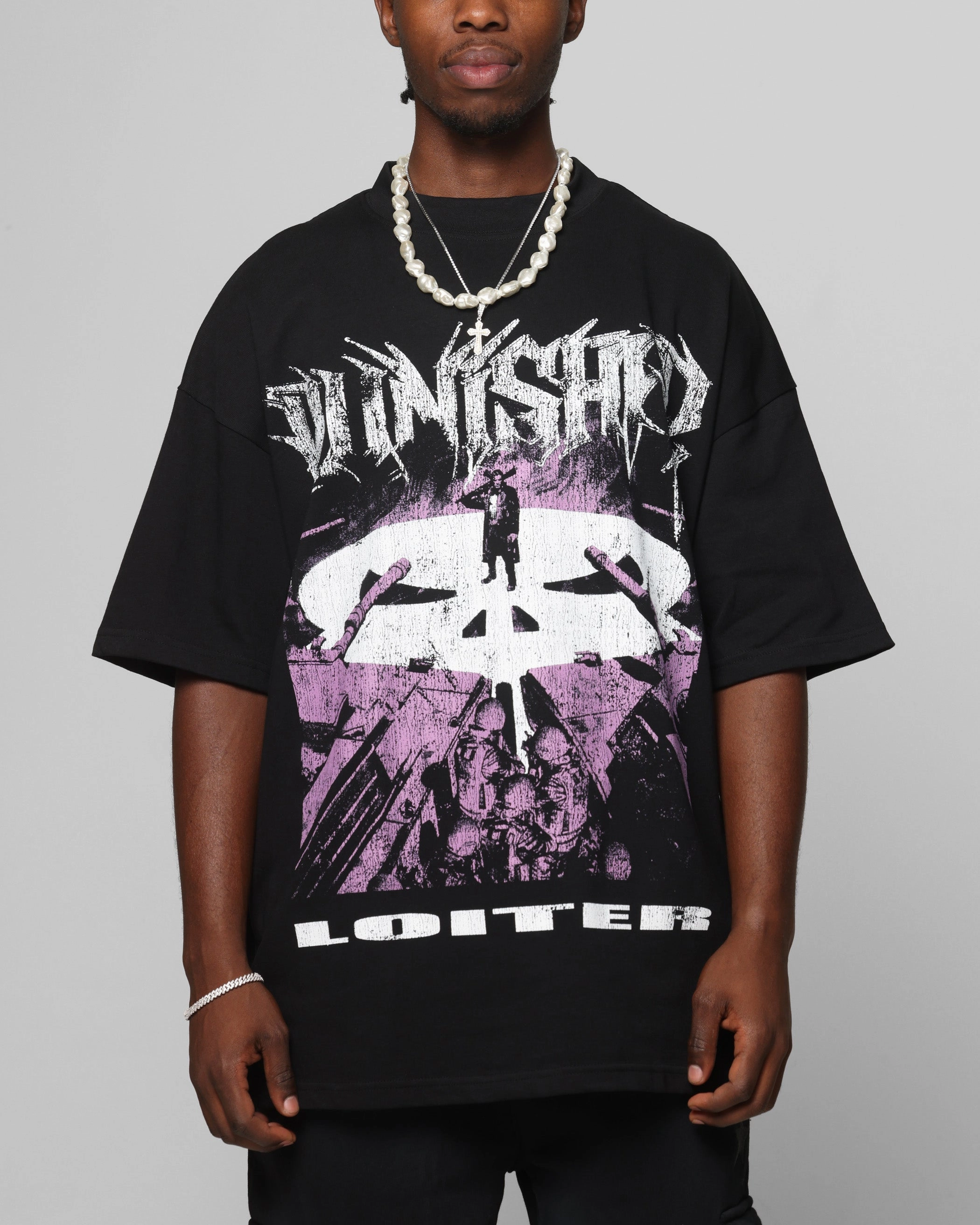 Everyday apparel Loiter Marvel The Punisher Mock Neck T-Shirt Black
