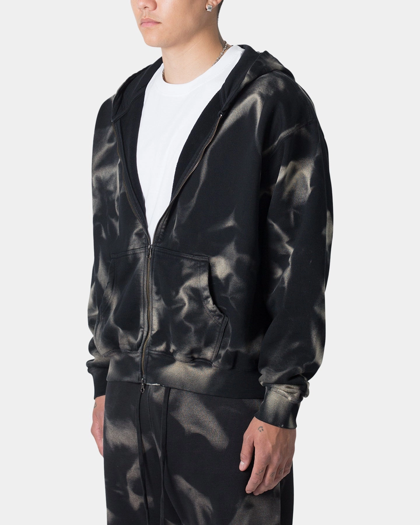 Indoor Layer Reservation MNML Sun Burned Zip Up Hoodie Washed Black