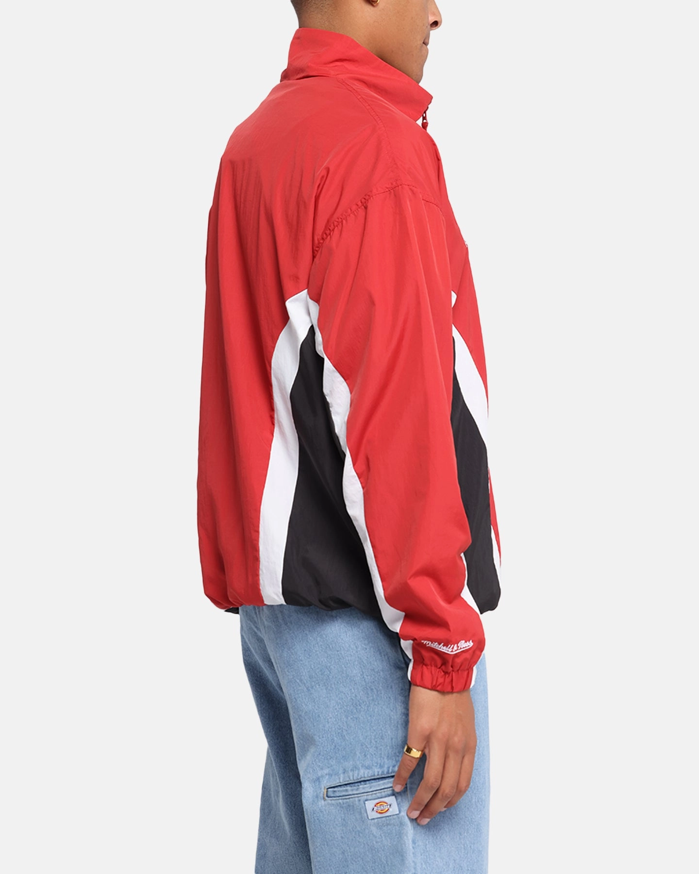 Mitchell & Ness Chicago Bulls Nylon Track Jacket Red/Black Generosity