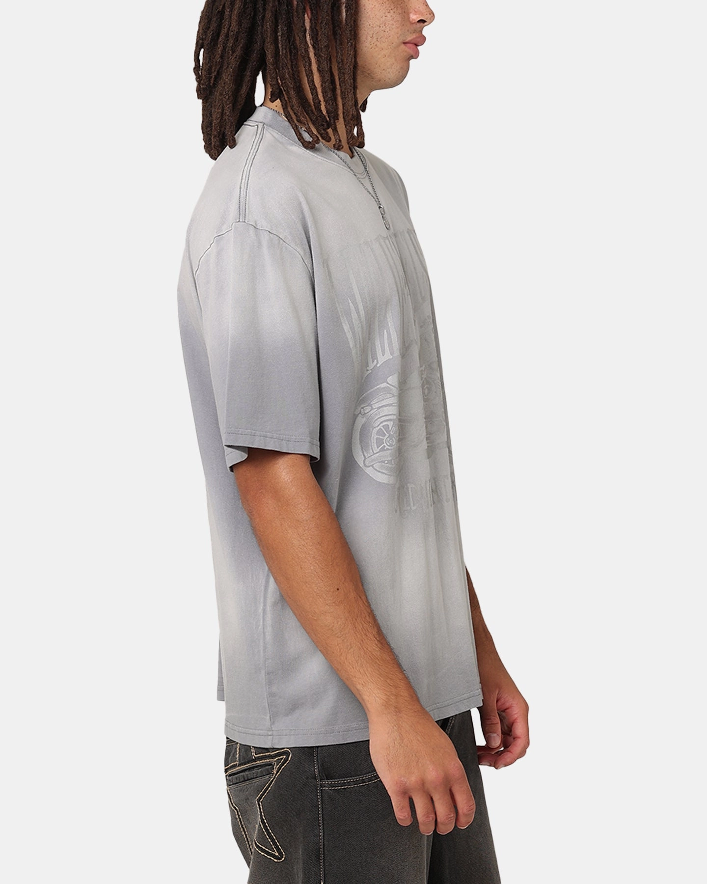 Timeless Fit Trendy Apparel Willie Nelson Bike T-Shirt Washed Grey