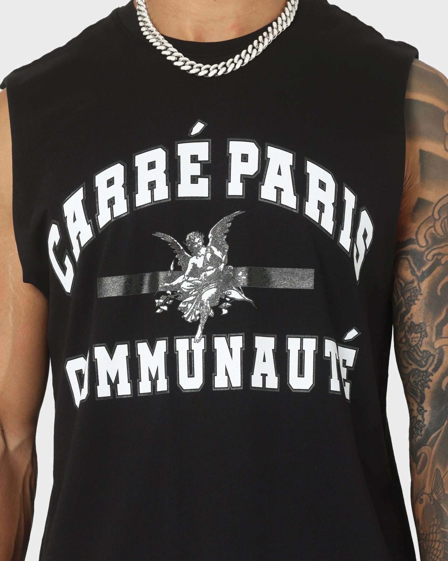 Low Impact Dye Snag Resistant Surface Carre Communaute Muscle T-Shirt Black
