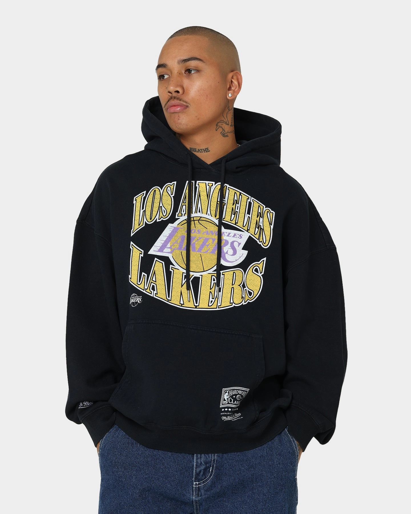 Mitchell & Ness Los Angeles Lakers Point Guard Hoodie Faded Black Collared Durable Stitching