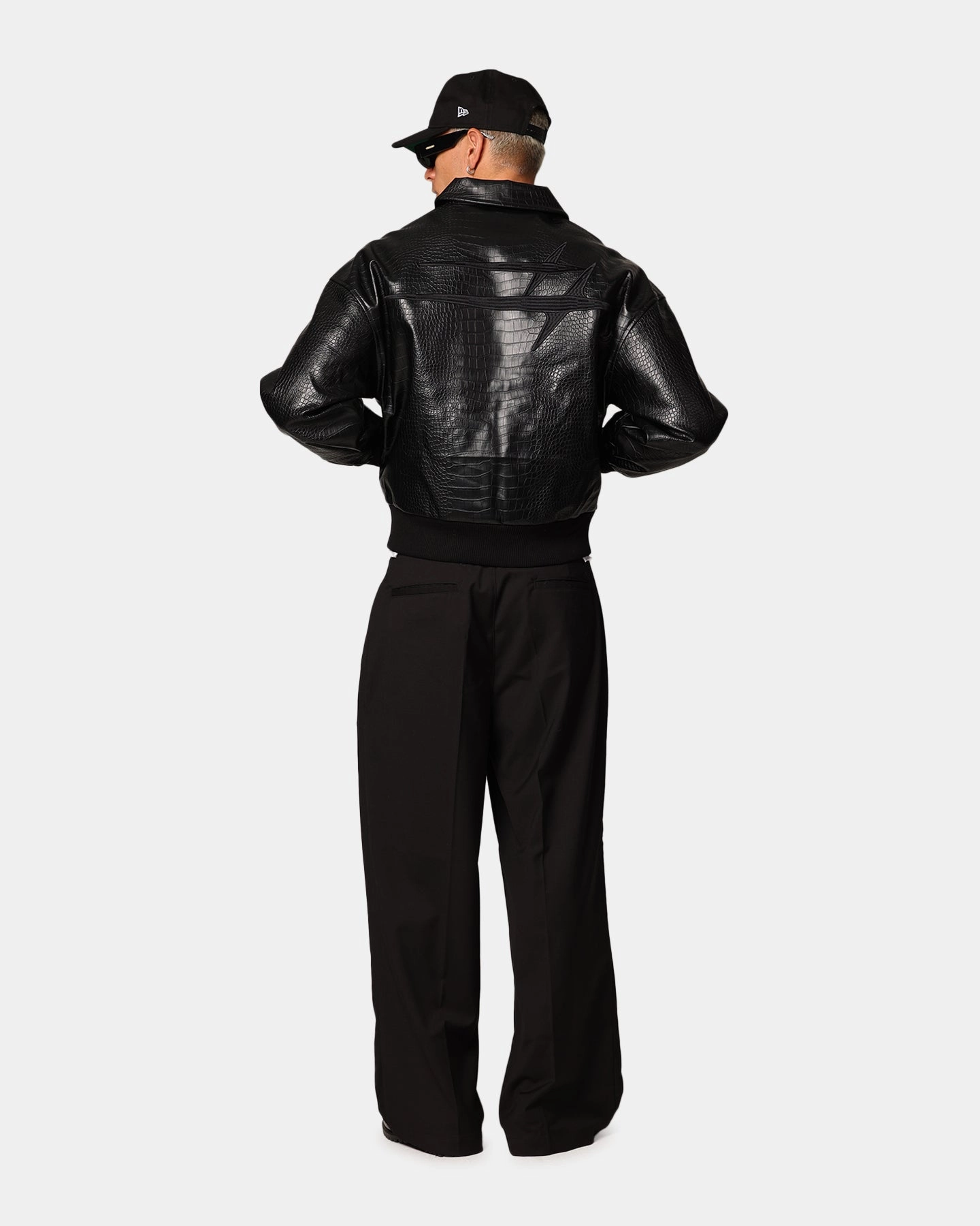 Softshell Material Loiter Atmosphere PU Leather Bomber Jacket Black