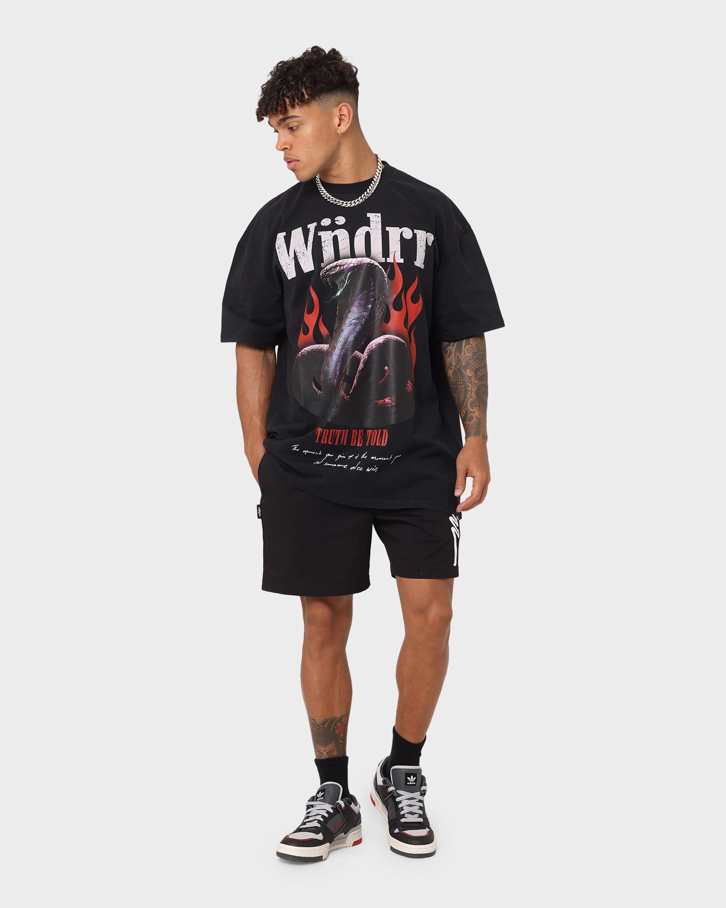 WNDRR Serpent Vintage T-Shirt Washed Black AntiStatic Properties Everyday Casual