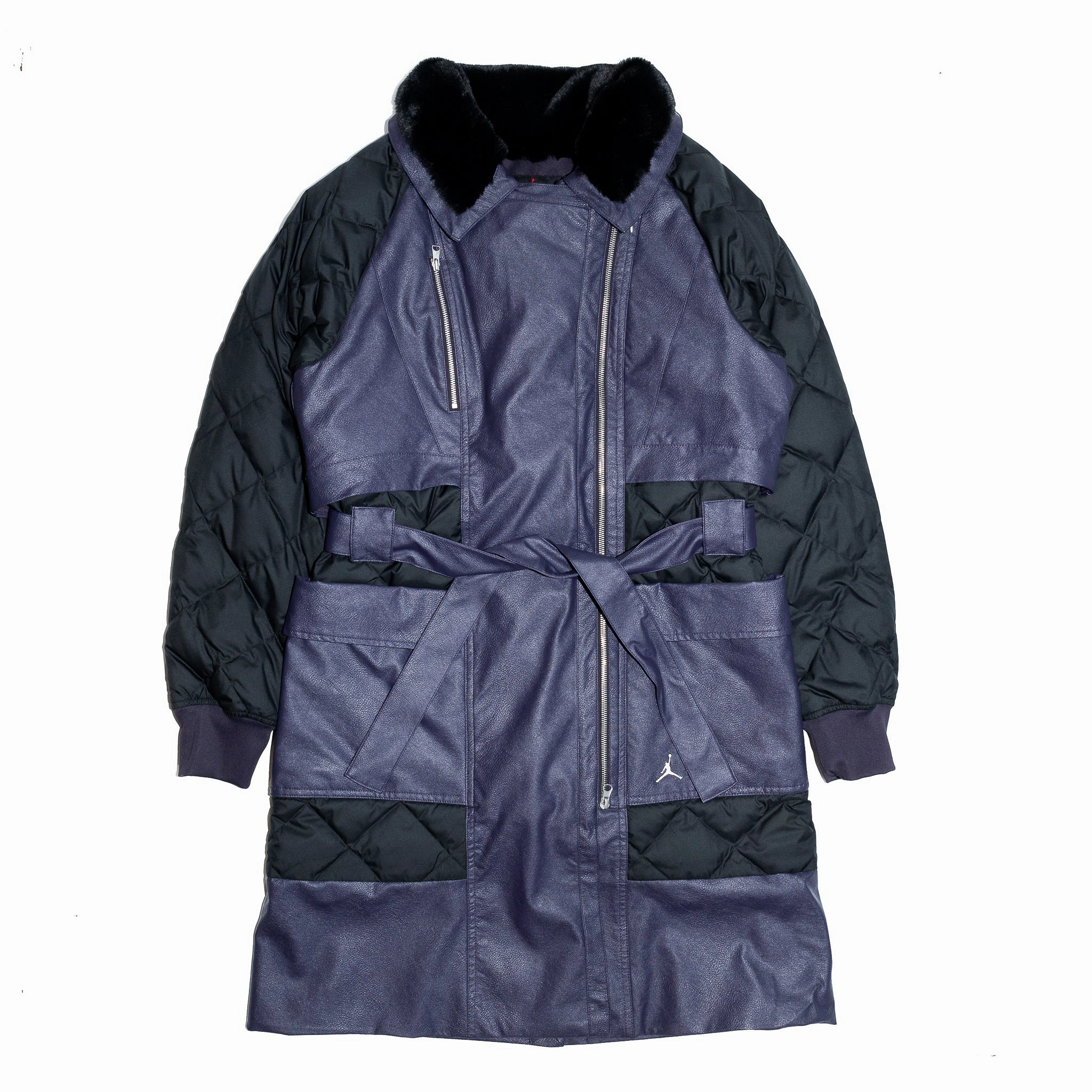 Non Irritating Seams Women's Jordan New Classics 2.0 Jacket