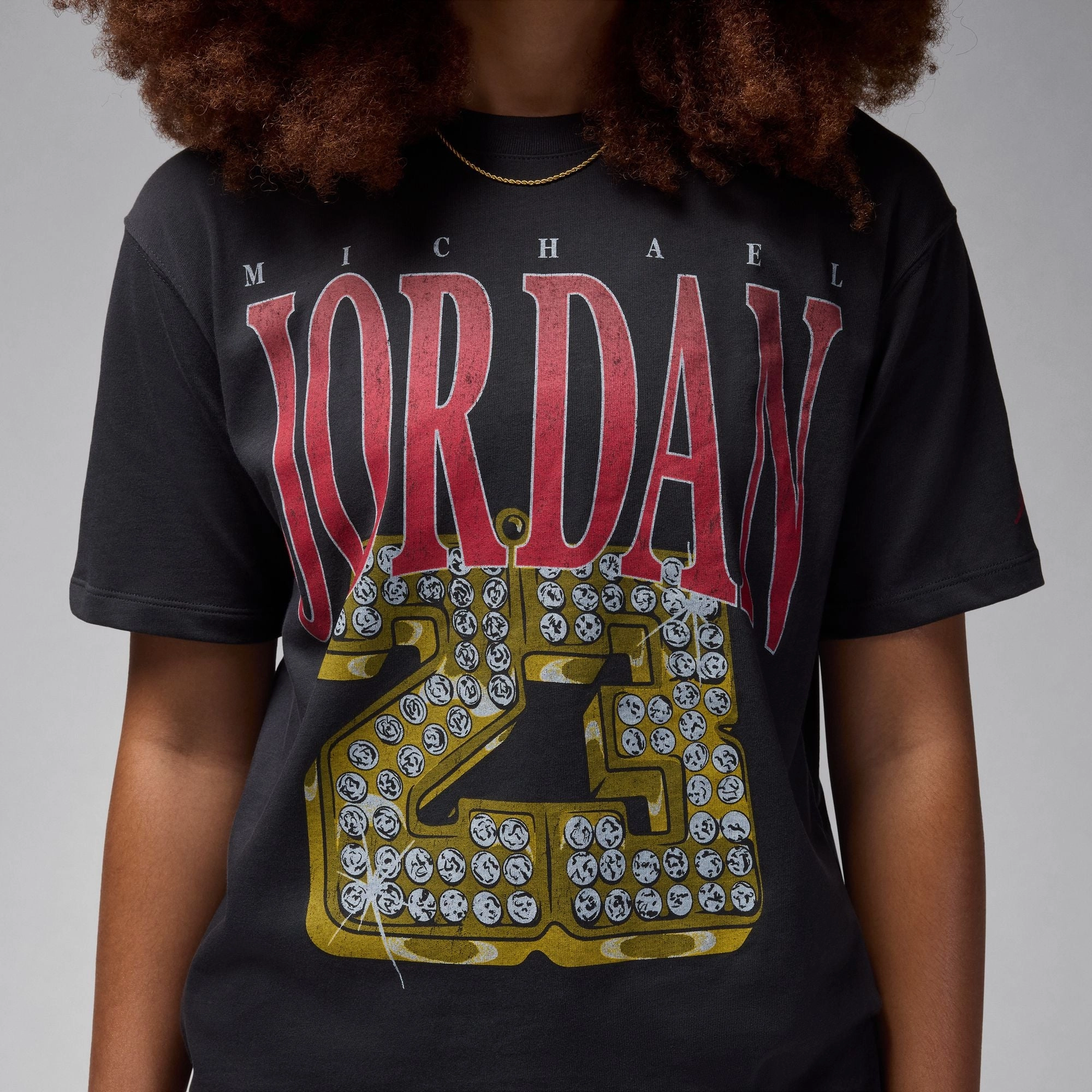 Warmth Without Bulk Womens Jordan (Her)itag T-Shirt 'Off Noir/Gym Red' Layered Warmth