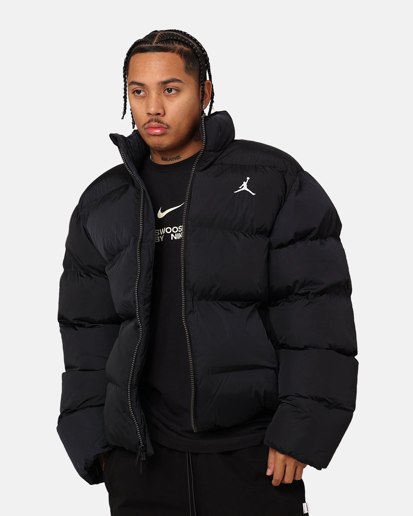Jordan Essentials Poly Puffer Jacket Black/White suitable for casual gatherings