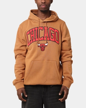 Low Profile Fasteners New Era Chicago Bulls Pullover Hoodie Medium Beige