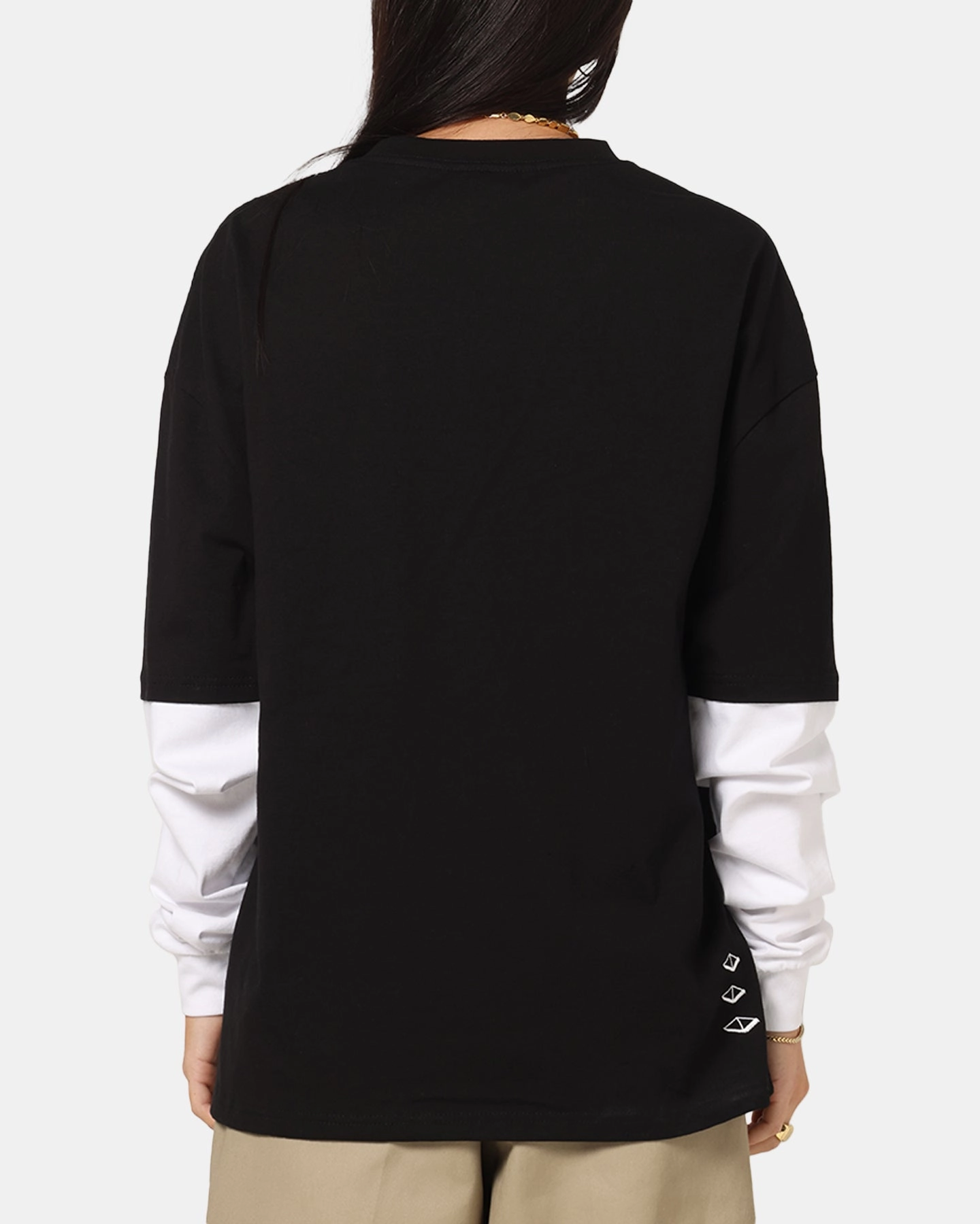 Vouseti Future Is Now Long Sleeve T-Shirt Black Trendy Look Comfortable fit