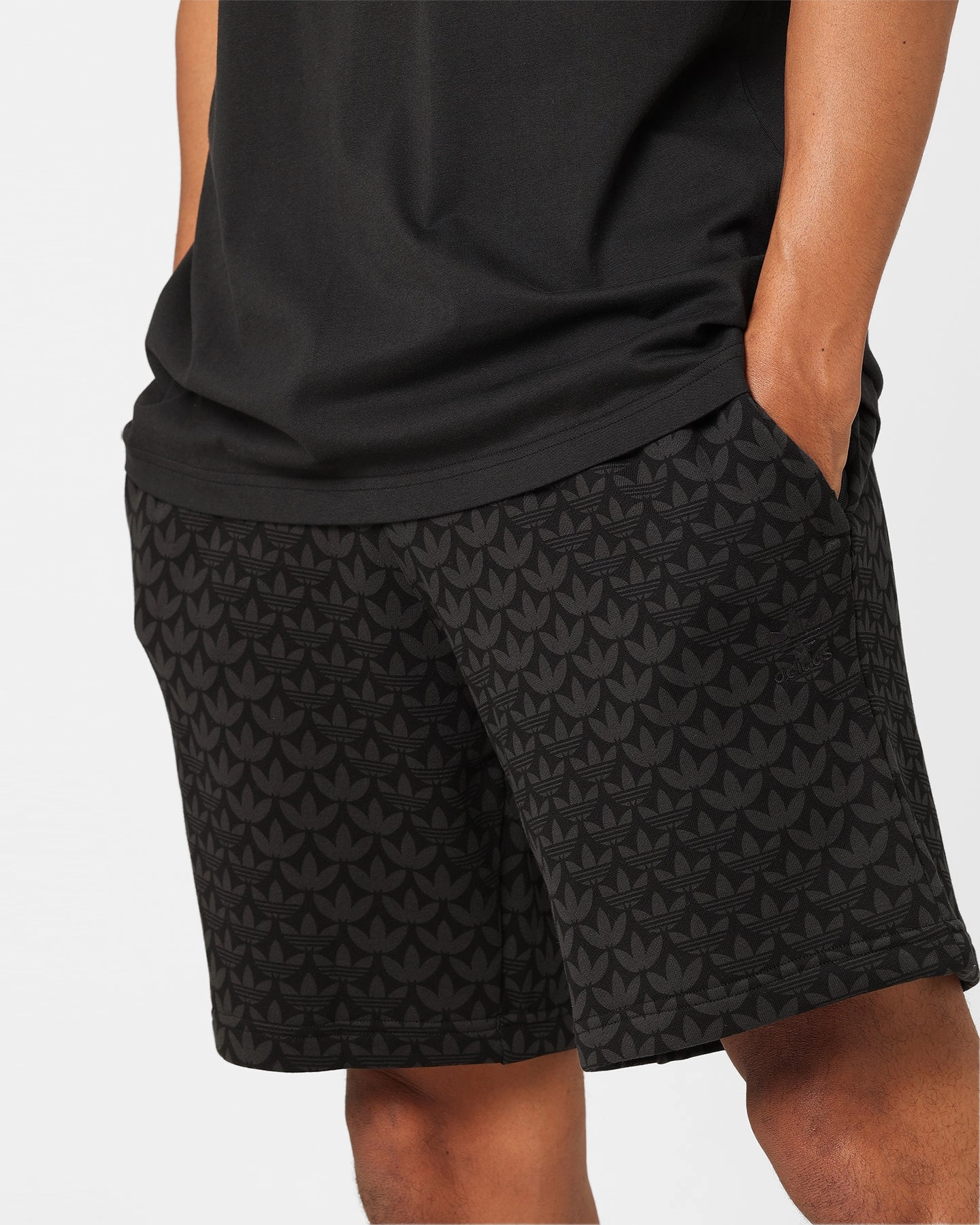 cycling outfit Adidas Graphics Monogram Shorts Black