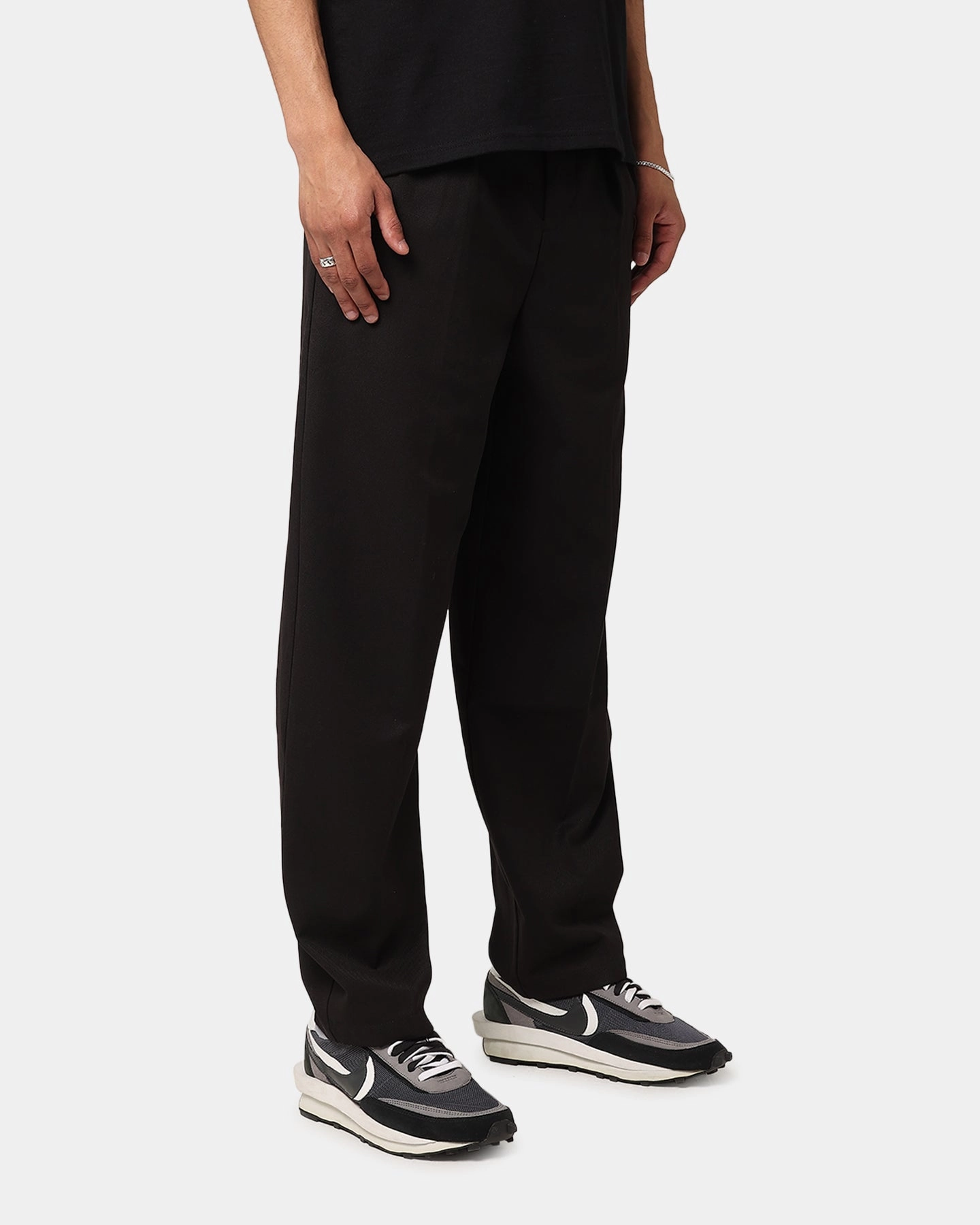 X-Large Amplify Pleated Trouser Black Flowy legs