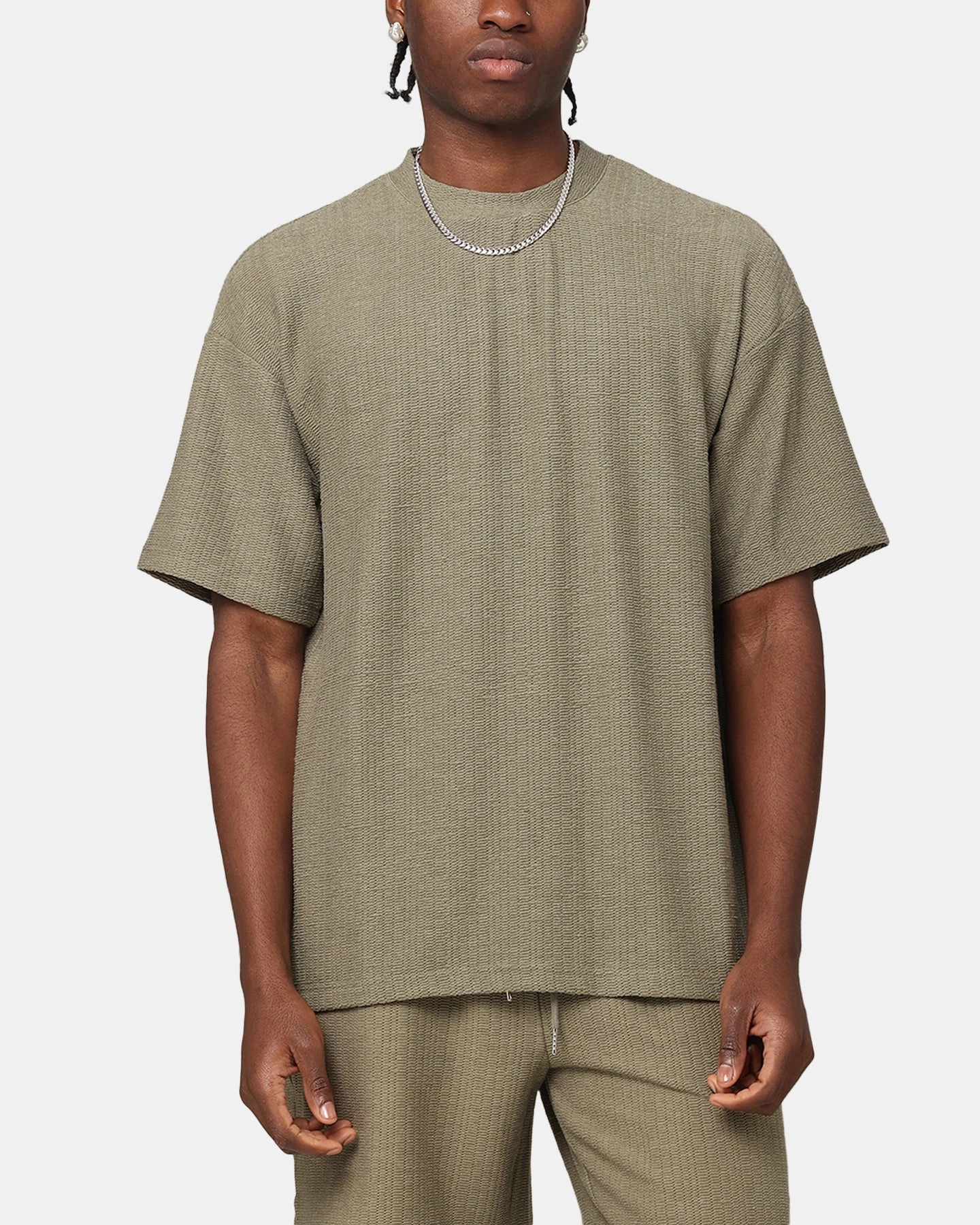 XXIII Andres T-Shirt Sage Green Valentine's Day