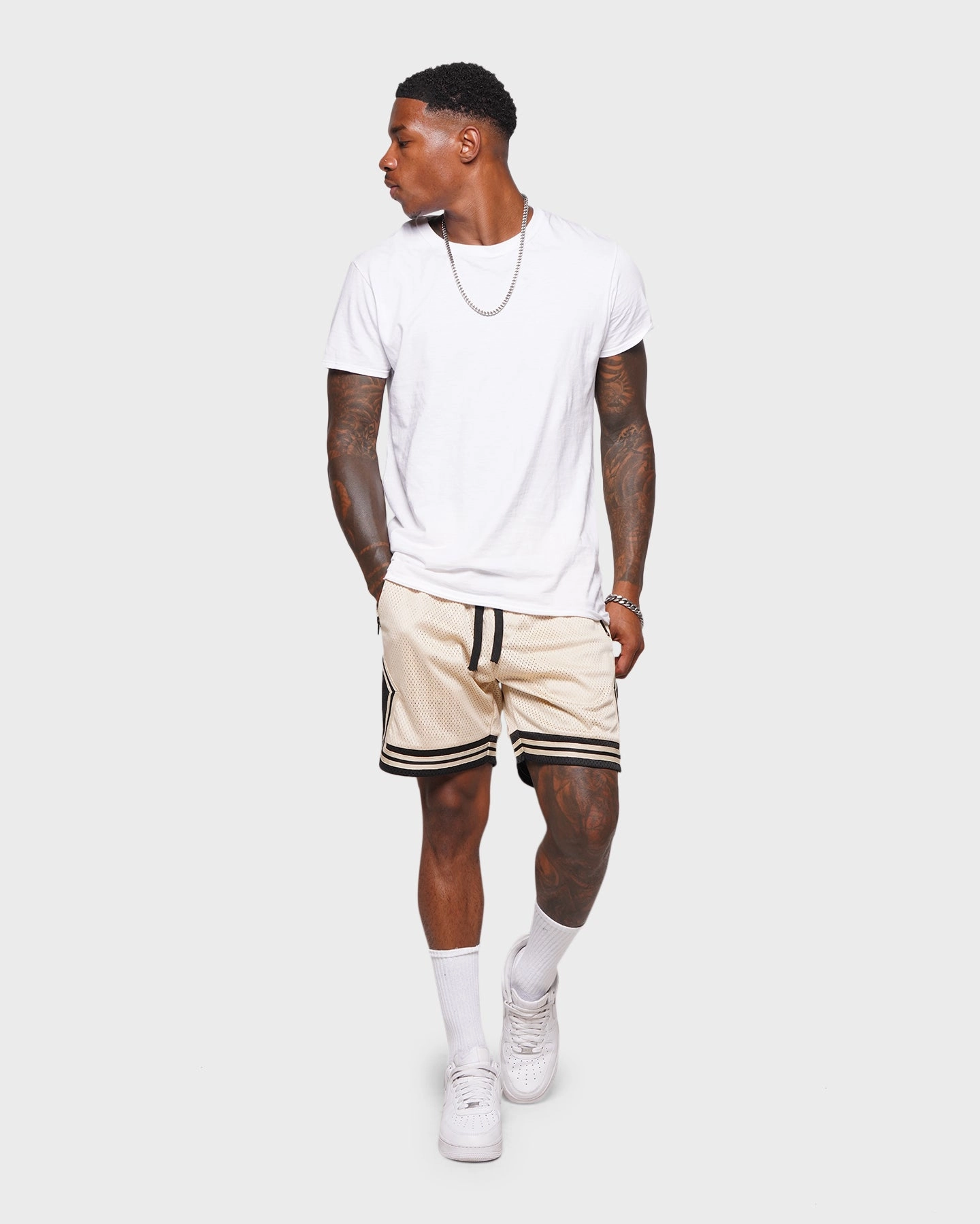 XXIII Auden Basketball Shorts Stone/Black Weekend Outfit