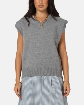 Weekend Vibe XXIII Cropped Sweater Vest Grey