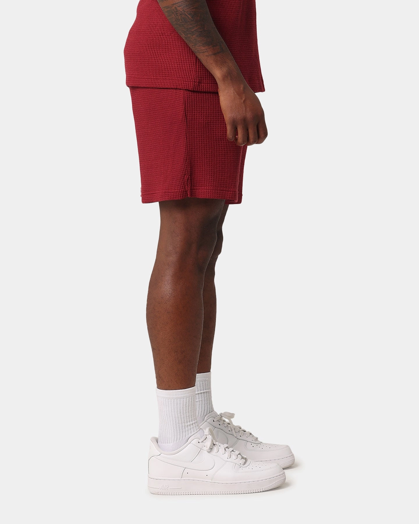 Summer essentials Layer Ready XXIII Ethan Knit Shorts Maroon