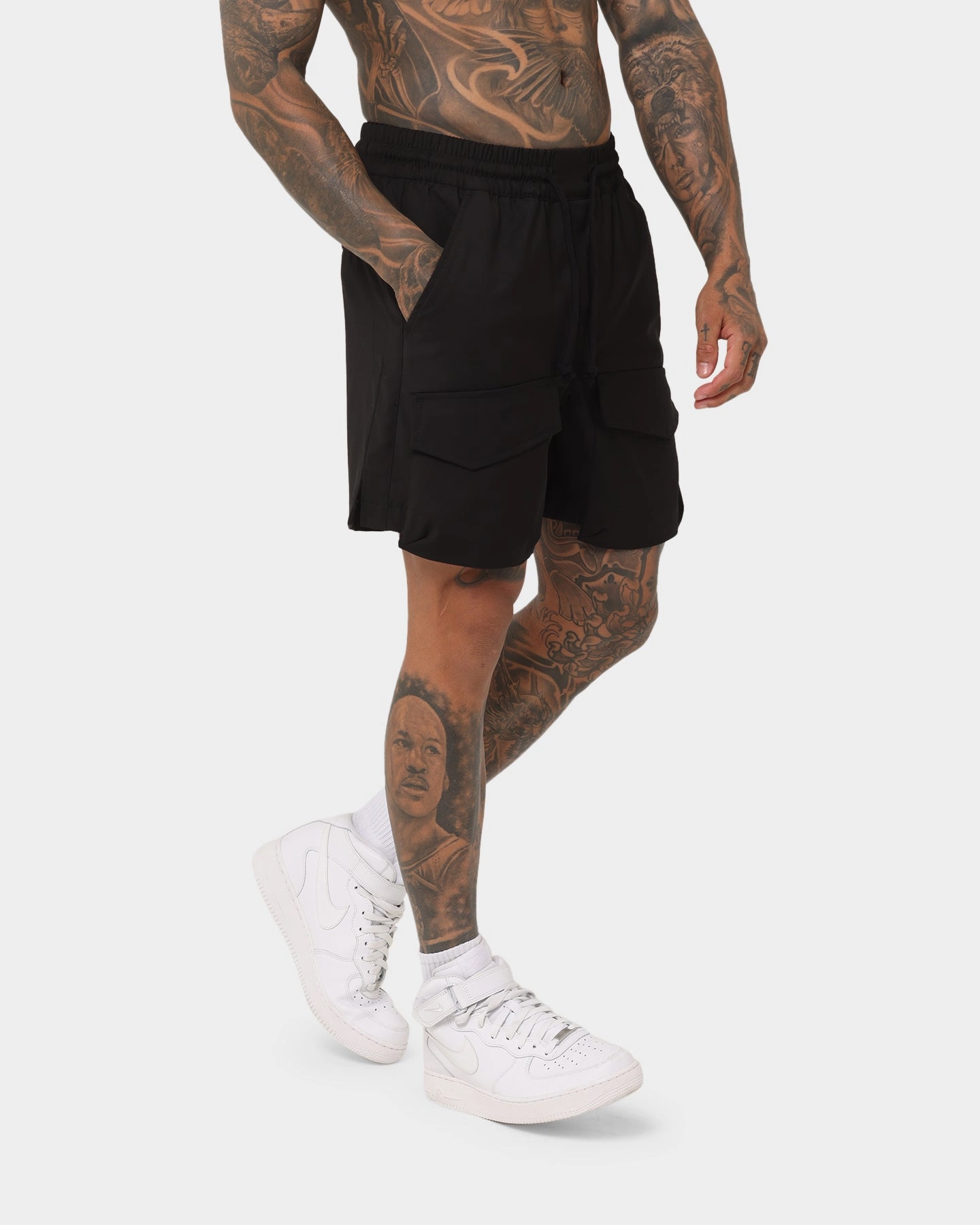 Flatlock Seams Soft Inner Lining XXIII Kally Cargo Shorts Black