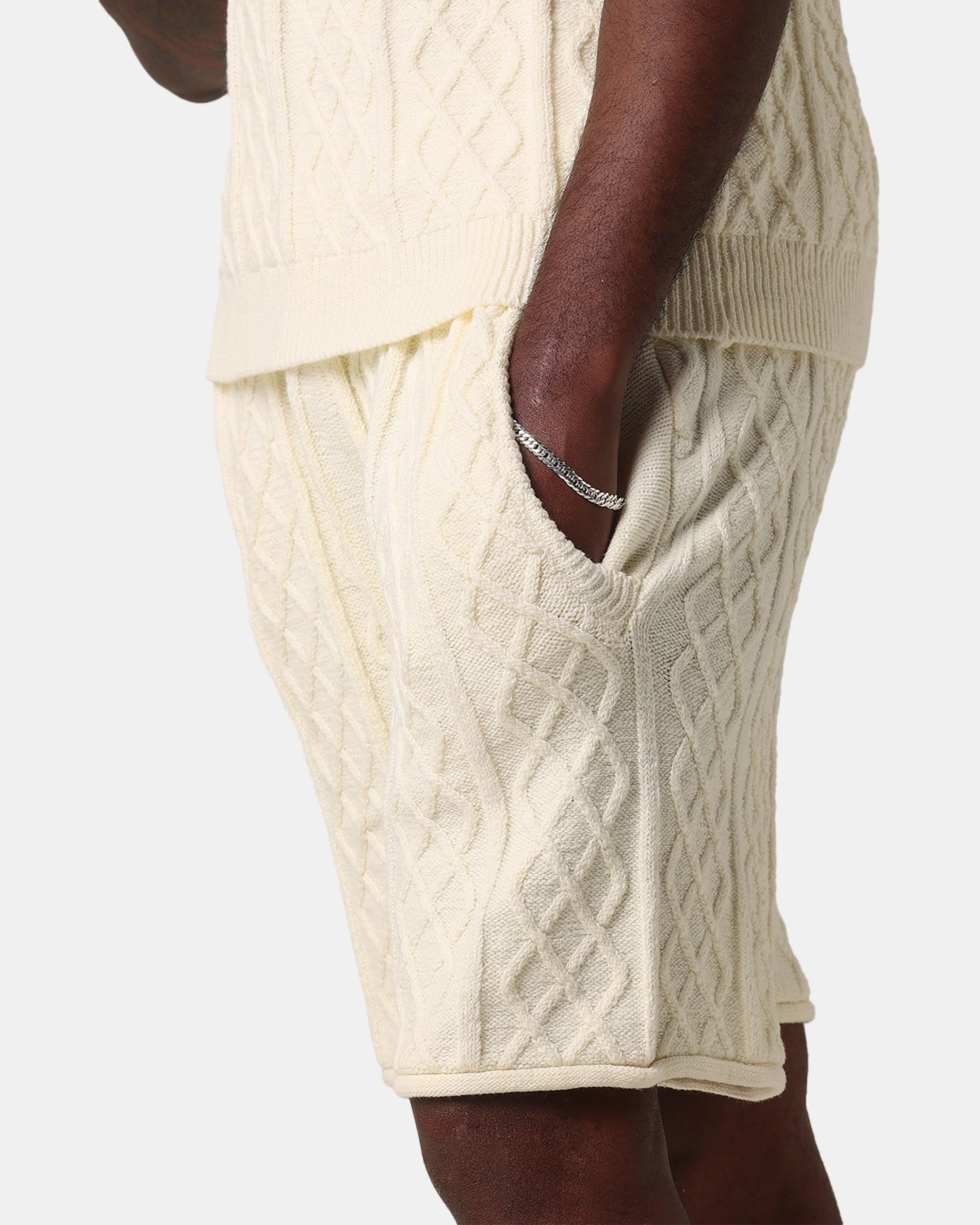 Fashion Accessory XXIII Lucas Cable Short Cream