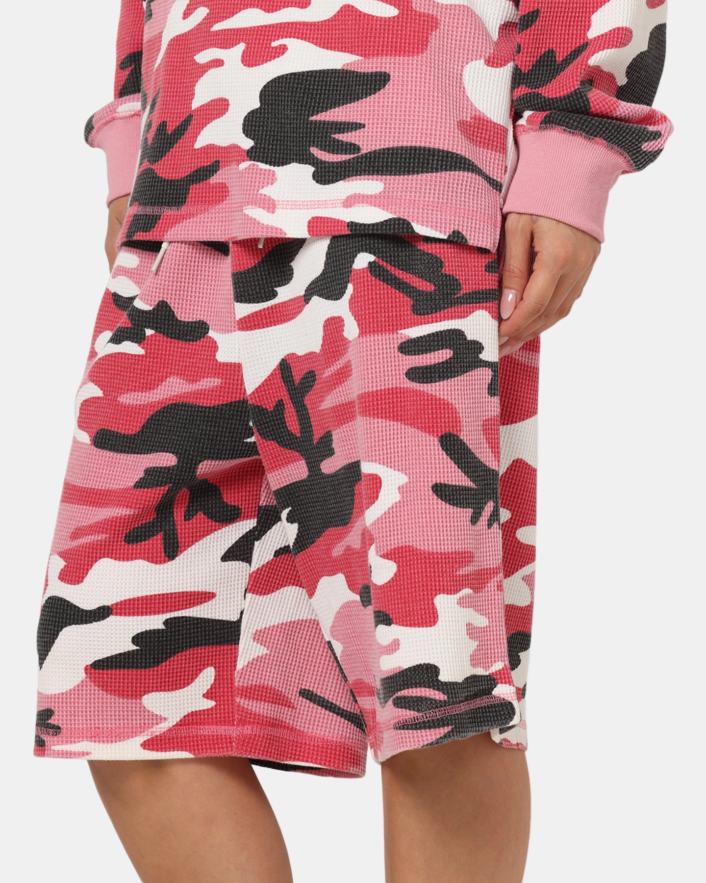 Game Day Collectible Item XXIII Printed Thermal Shorts Pink Camo