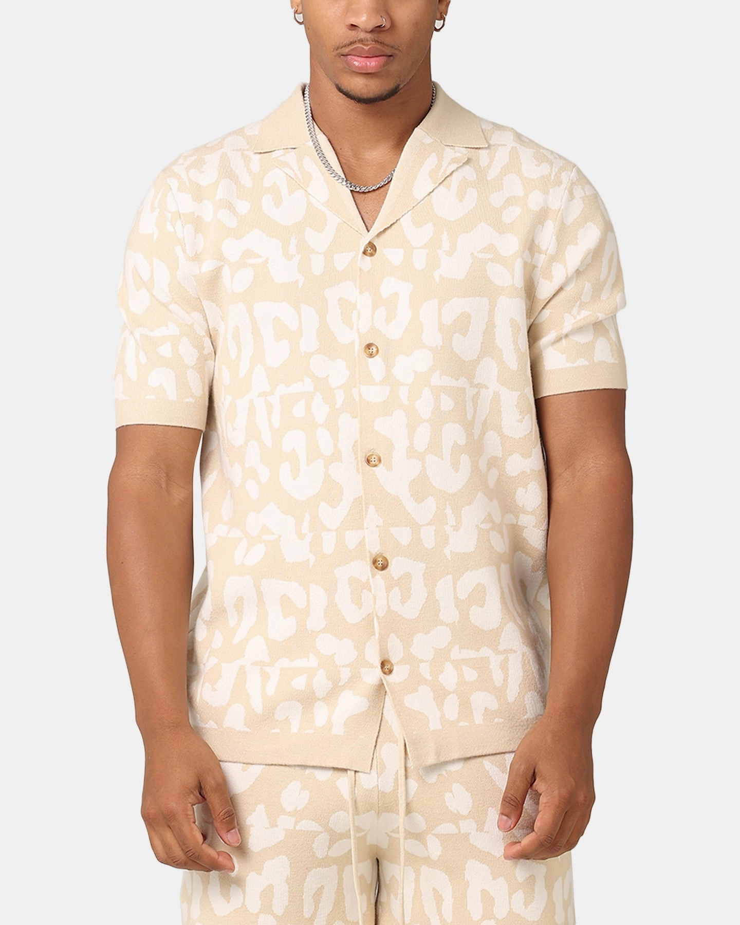 Eco friendly materials Tailored Fit XXIII Puzzle Knit Button Up Shirt Beige/Off White