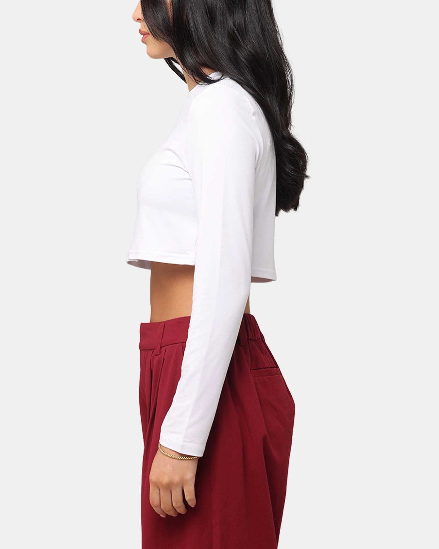 XXIII Women's Serene Long Sleeve Crop T-Shirt White Versatile Fit