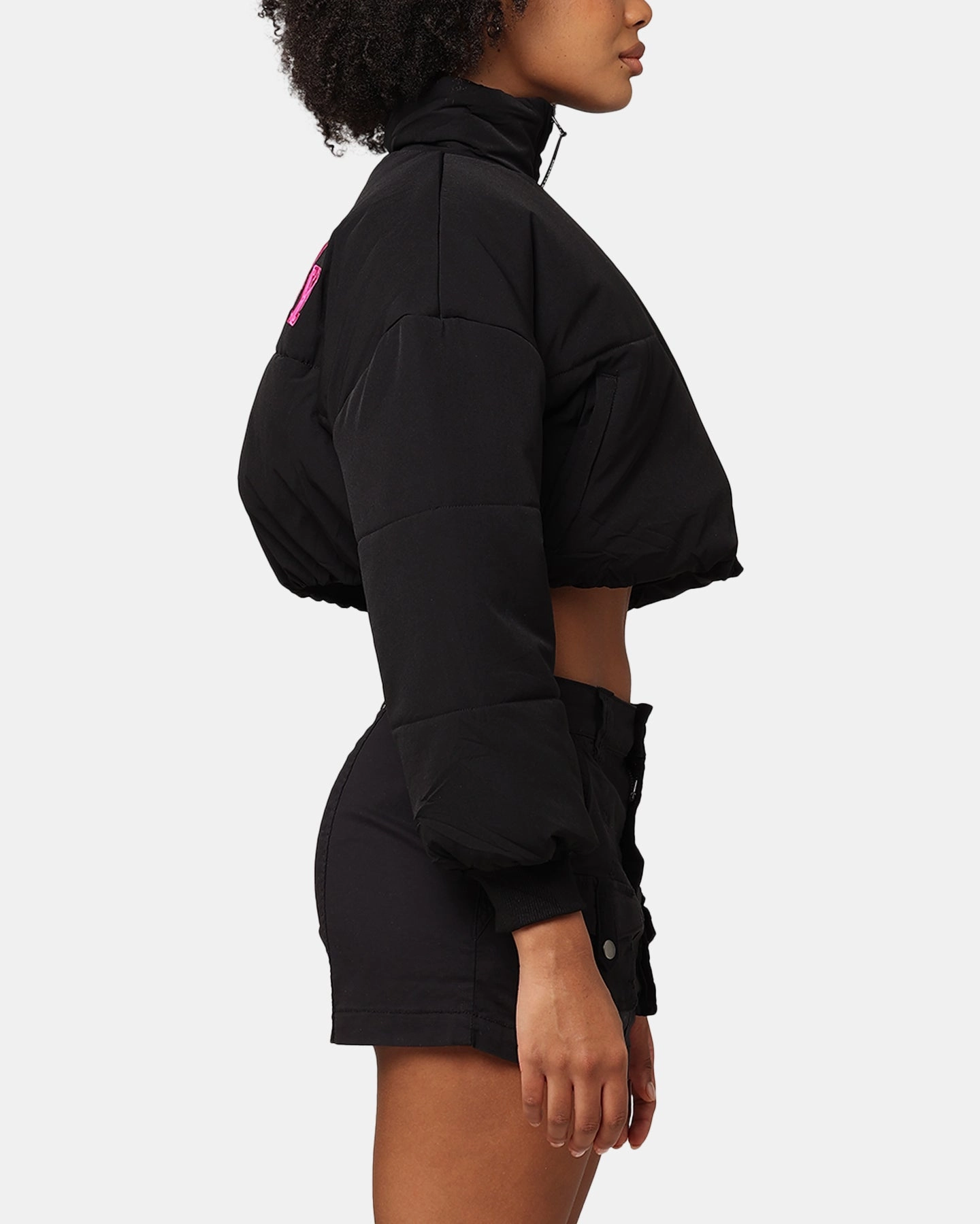All Day Comfort Playboy Bunny O Cropped Puffer Jacket Black