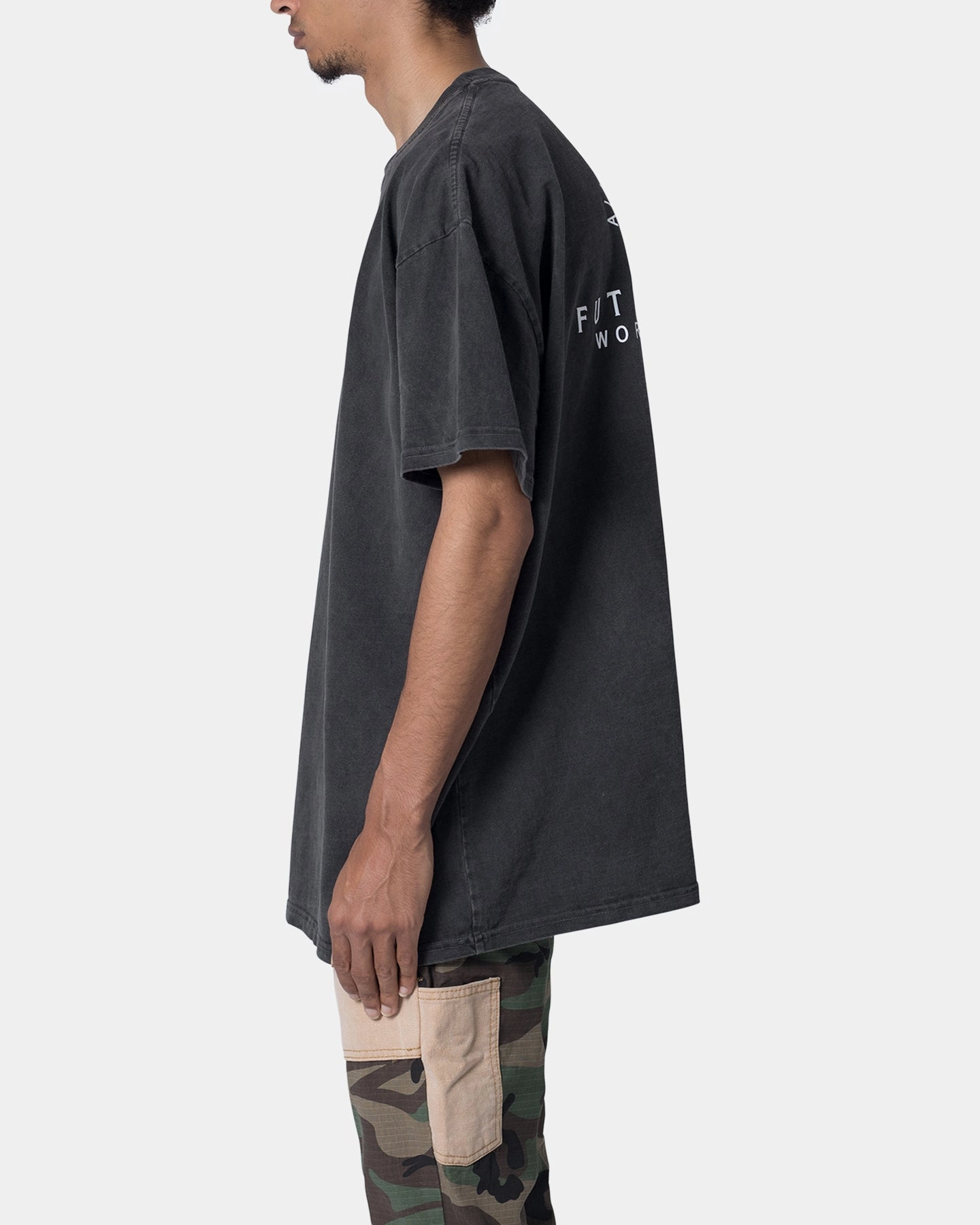 Modern Outfit MNML Future Grace Tour T-Shirt Vintage Black